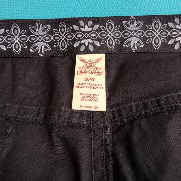 Faded Glory Comfort Stretch Waistband Womens Bermuda 26W - Picture 5 of 9